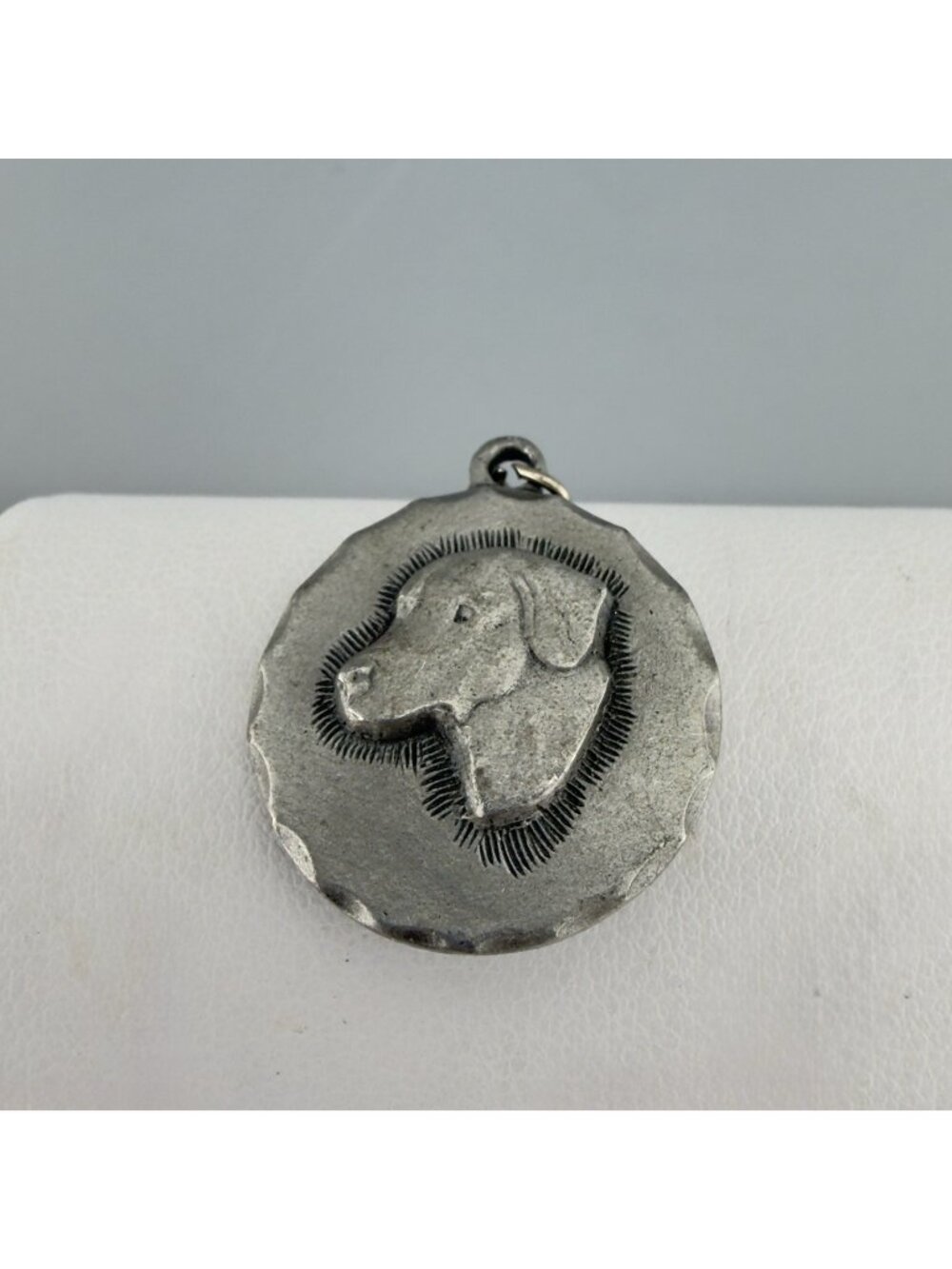 Vintage Rawcliffe Pewter Rhodesian Ridgeback 1983 Dog Pendant Charm